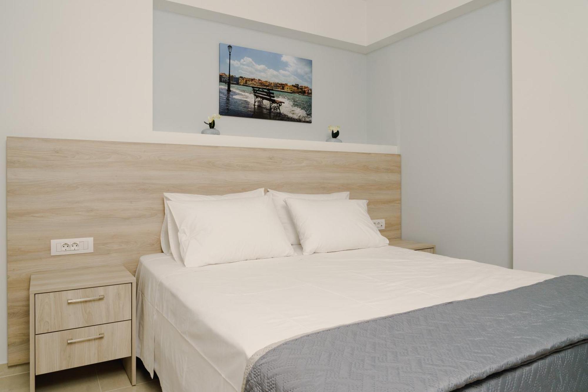 Edel Luxury Apartments Hriszí Aktí Haniá Kültér fotó