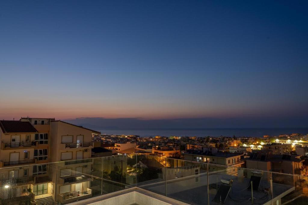 Edel Luxury Apartments Hriszí Aktí Haniá Kültér fotó