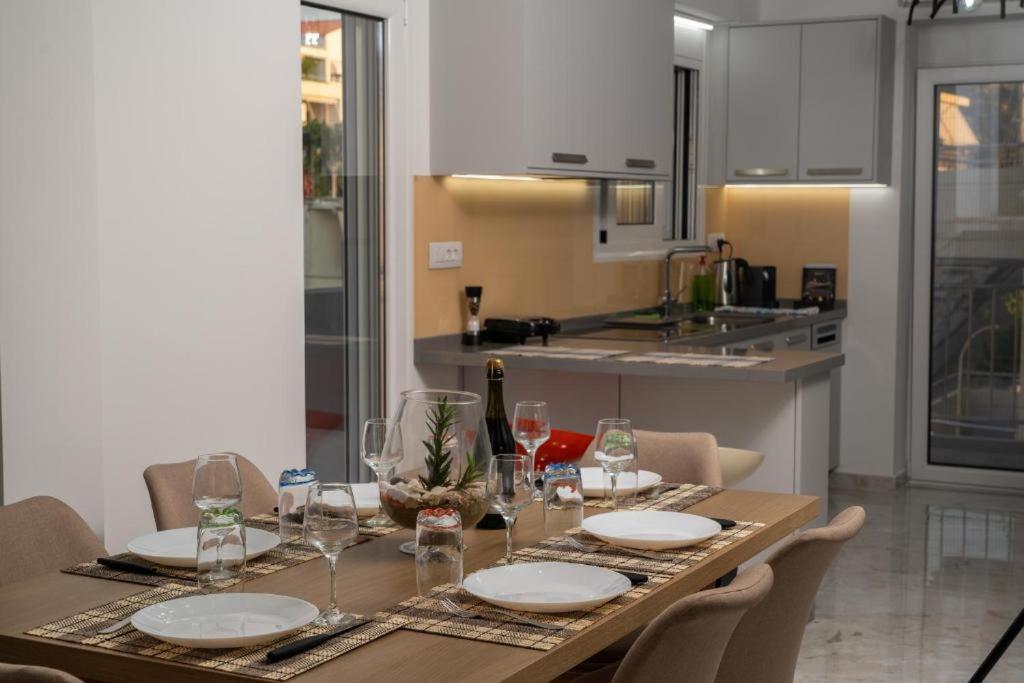 Edel Luxury Apartments Hriszí Aktí Haniá Kültér fotó